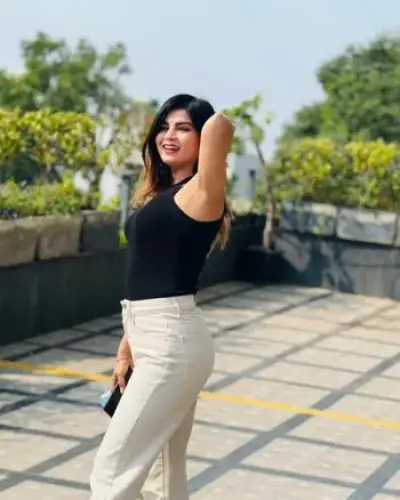 Call Girls Sadar Hills Cash On Delivery